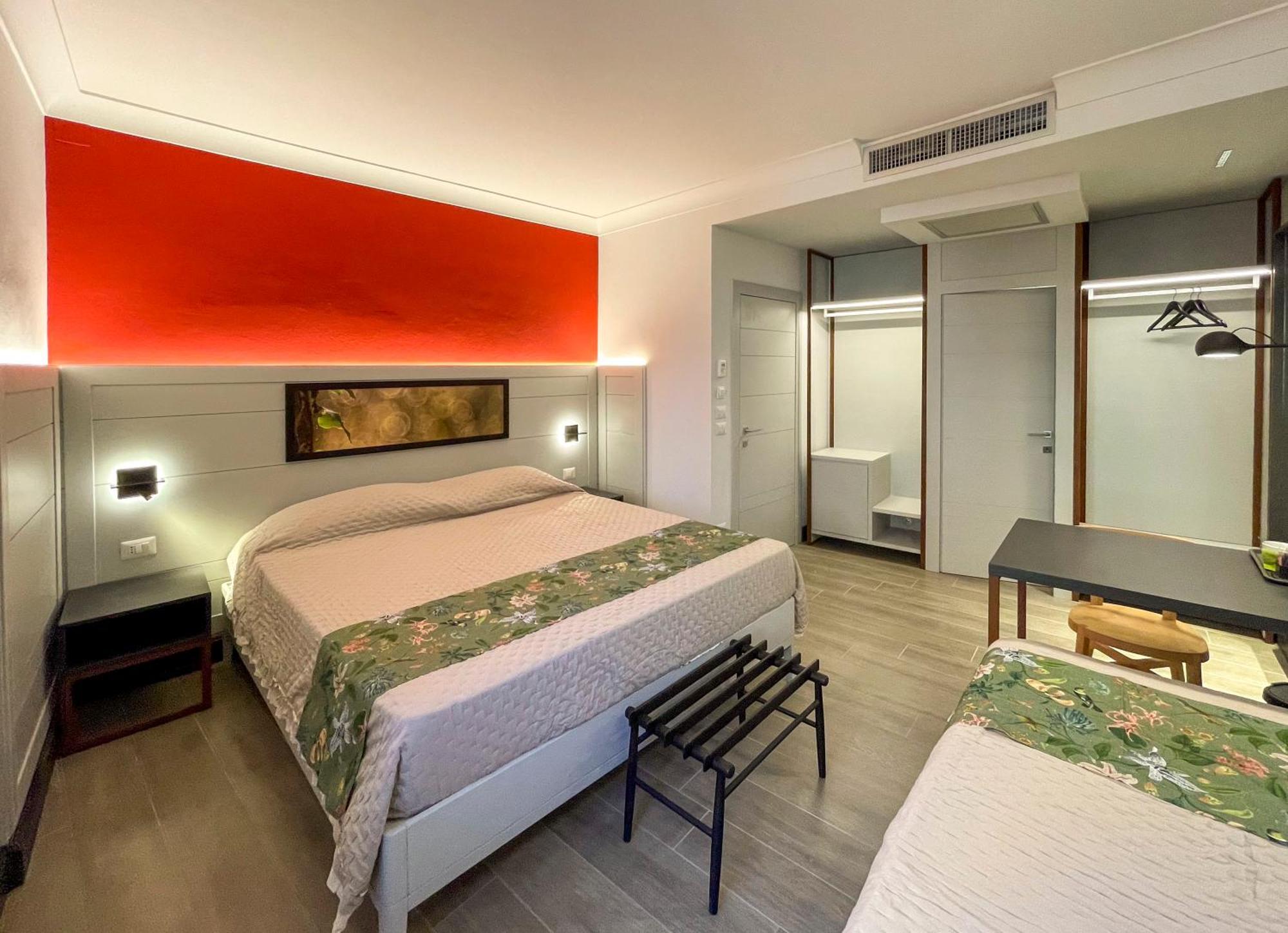 סן ג'ימיניאנו Duccio Nacci Rooms- Guesthouse מראה חיצוני תמונה