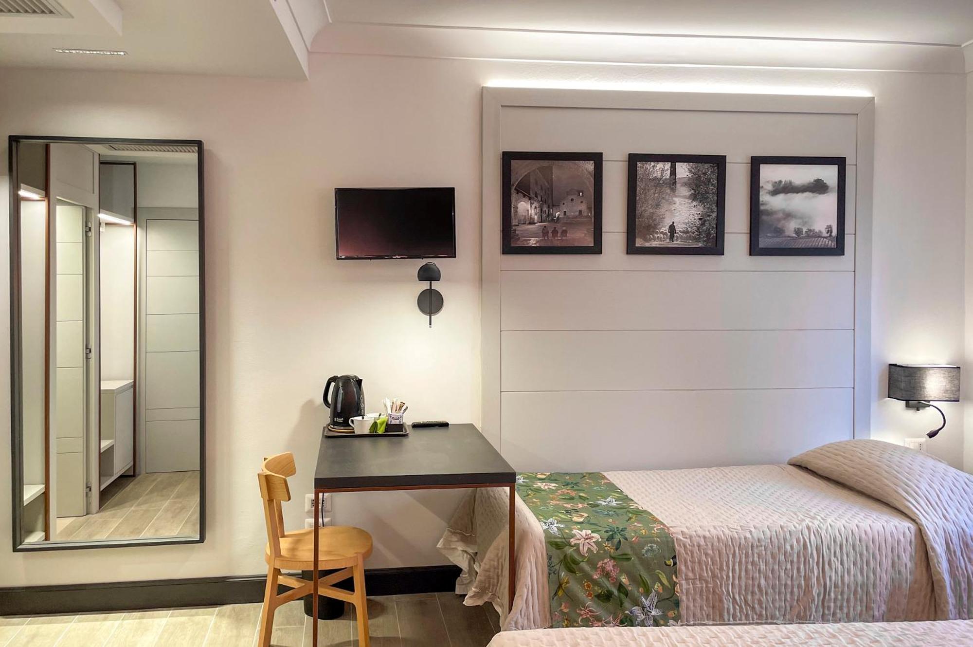 סן ג'ימיניאנו Duccio Nacci Rooms- Guesthouse מראה חיצוני תמונה