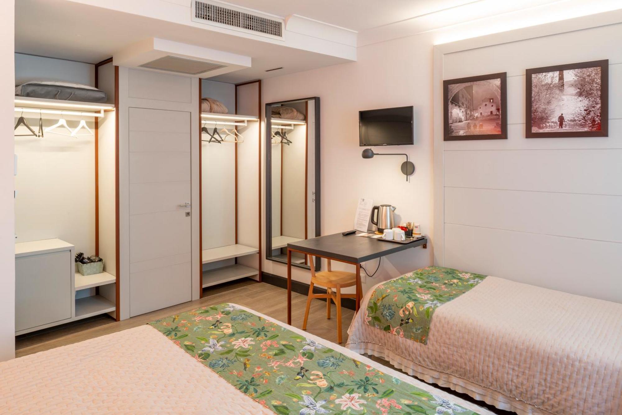 סן ג'ימיניאנו Duccio Nacci Rooms- Guesthouse מראה חיצוני תמונה